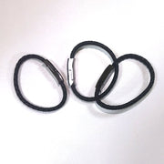 "Multifunktionales Lederarmband mit integriertem USB-C, iPhone 14/13 Max und Micro USB Ladekabel - Tragbares, langlebiges und stilvolles Zubehör in Schwarz"