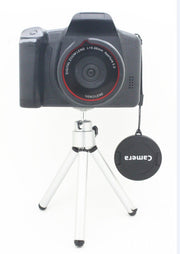 "XJ05 Digitalkamera - 16MP, 16x Digitalzoom, 1080p Auflösung, 2,4 Zoll LCD, SD Karten Speicher, Mono Mikrofon"