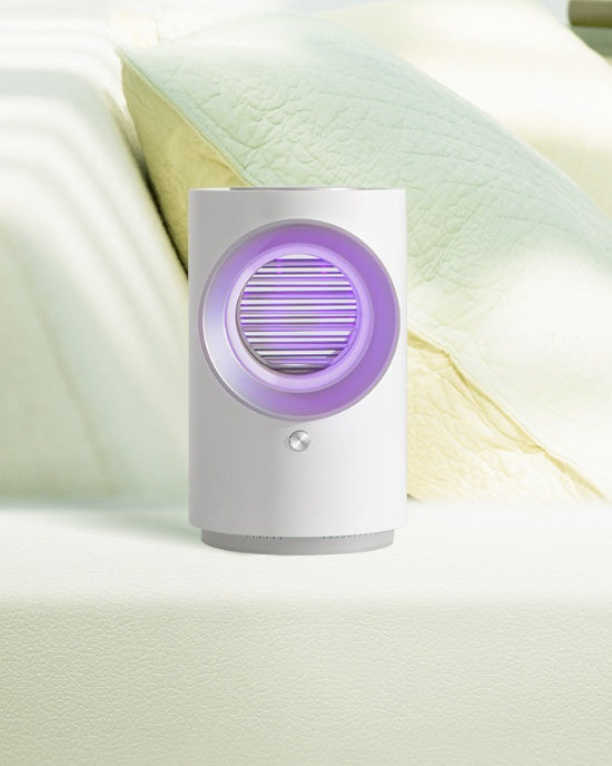 "Effiziente Mückenabwehr-Lampe für Schwangerschaft & Babyzimmer - Leise, Physikalische Saug-Moskito-Tötung, ABS+PP+PC, Weiß/Dunkelblau"