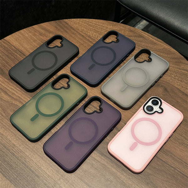 "Hautfreundliche Matte Magnetische Handyhülle, 2-in-1 PC Material, Kompatibel mit iPhone Modellen"