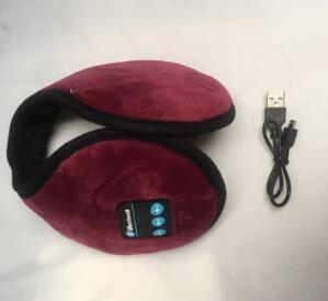 "Warme Bluetooth Ohrenschützer - Kabellose Kopfhörer mit Freisprechfunktion für kalte Tage"