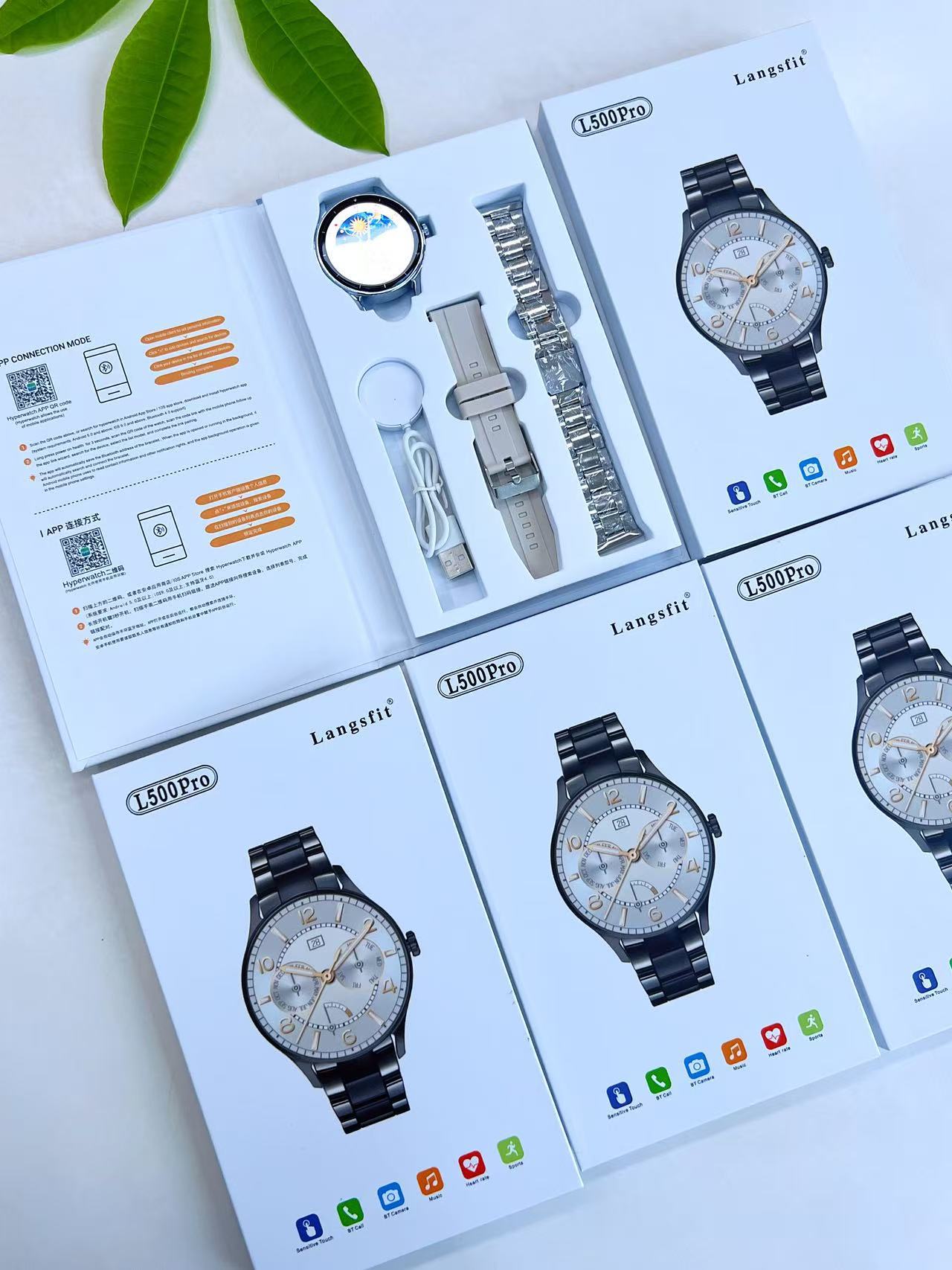 "Edelstahl Sportuhr mit Polierter Doppelarmband und Bluetooth-Anruffunktion - TFT Touchscreen, Farben: Schwarz, Silber, Gold"