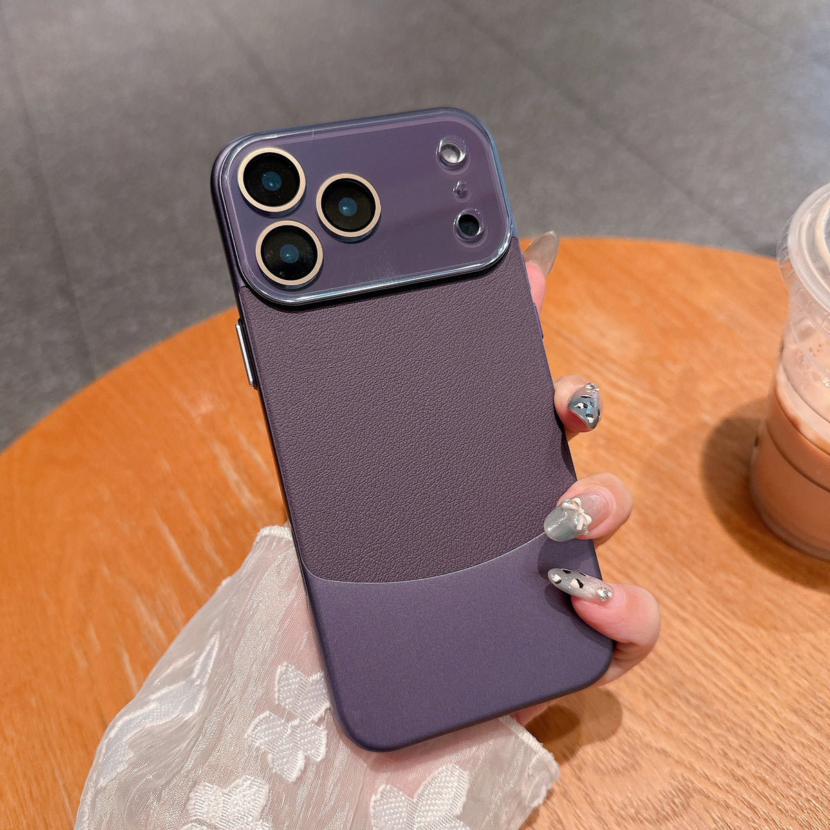 Schutzhülle für Phone 17