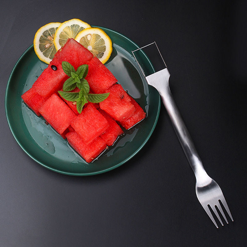 "2-in-1 Wassermelonen-Gabel und -Schneider aus Edelstahl: Leicht, tragbar und vielseitig einsetzbar für perfekt geschnittene Fruchtstücke"