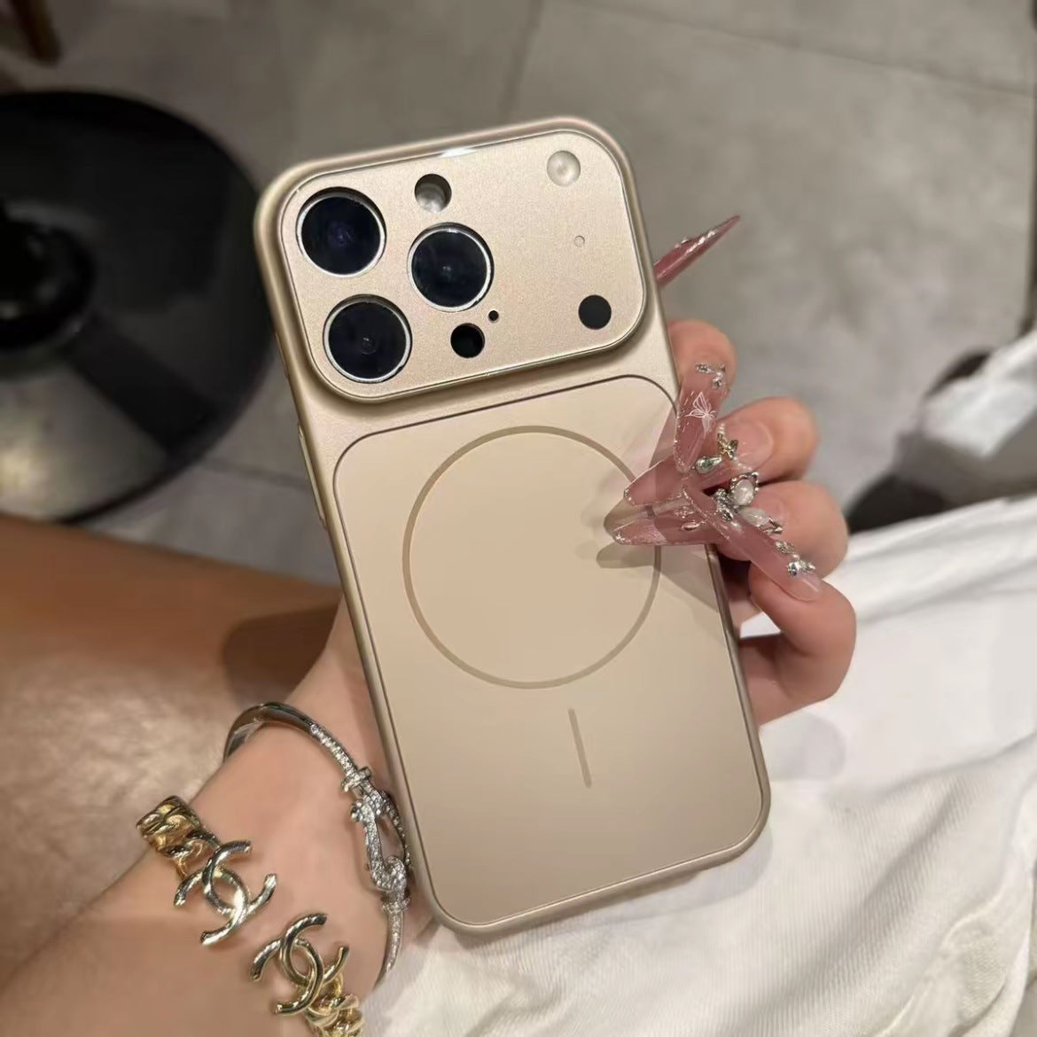 "All-Inclusive Magnetisches Handyhülle mit Nano Mattglas für iPhone 13/14/15/16/17 Pro Max - Stossfest, Anti-Fall, Anti-Fingerabdruck"