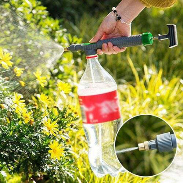"Verstellbare Sprühdüse für Getränkeflaschen - Ideal für Gartenarbeit und Blumenbewässerung"