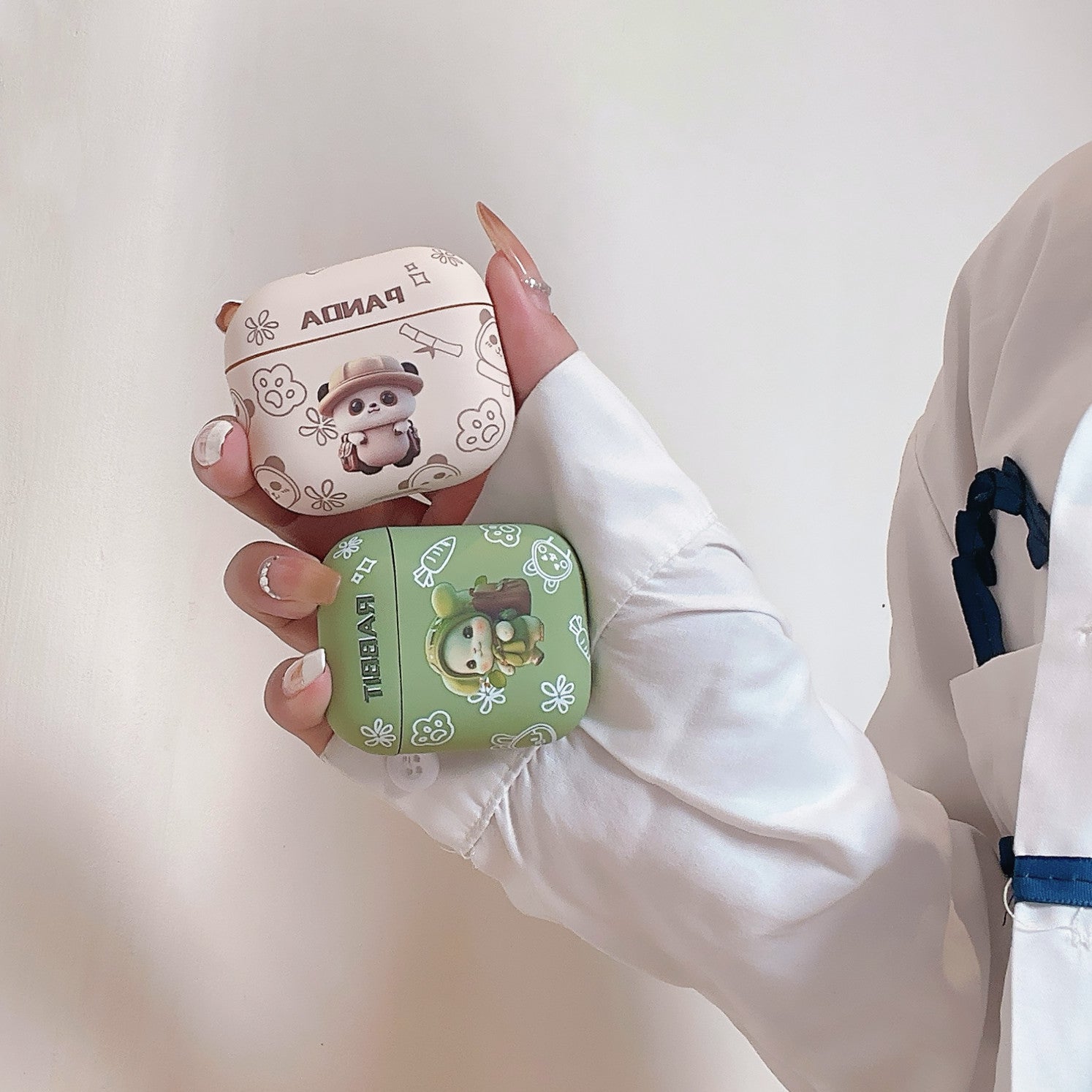 Applicable Pods Cartoon Frosted Water Sticker Earphone Protective Cover 3 Big Eyes Second Generation Earphone Case