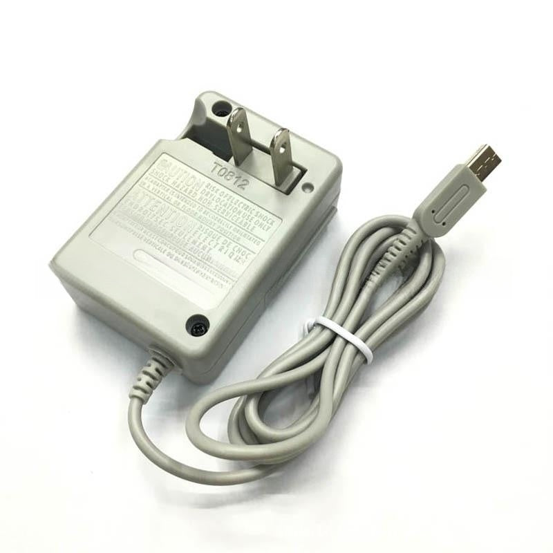 "Universeller Nintendo 2DS/3DS/NDSI/3DSXLLL Spielkonsole Power Adapter - Langlebige PVC/ABS Material - Ideal für Alter 8-50"
