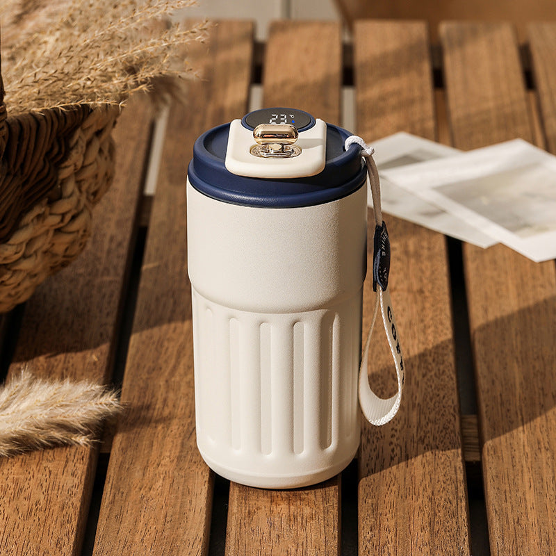"Intelligente Digitale Thermosflasche - Tragbarer Edelstahl-Kaffeebecher, Auto-Isolierbecher, Vakuum-Flasche, 450ml Kapazität, Hitze- und Kältebeständig"