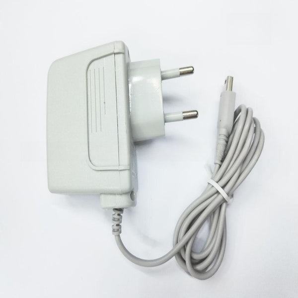 "Universeller Nintendo 2DS/3DS/NDSI/3DSXLLL Spielkonsole Power Adapter - Langlebige PVC/ABS Material - Ideal für Alter 8-50"