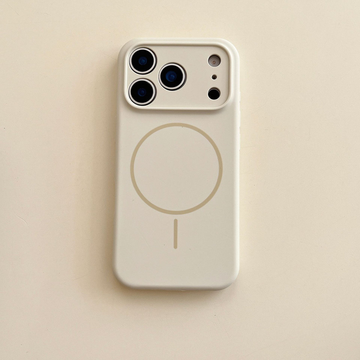 "Präzisionsgeschnittene Vollabdeckung Silikon Handyhülle mit Magnetverschluss - Stoßfest, Kratzfest für iPhone 17 Modelle"