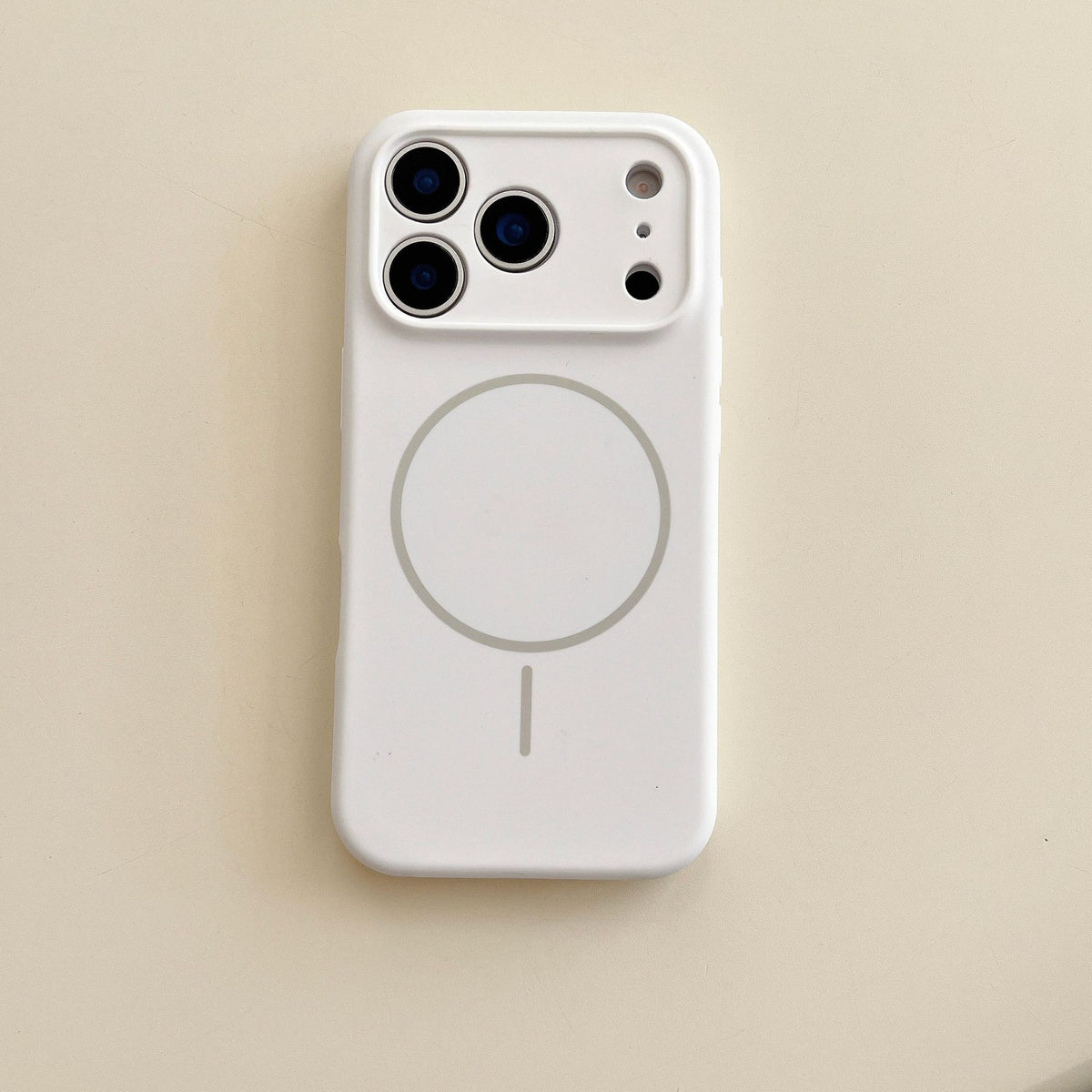 "Präzisionsgeschnittene Vollabdeckung Silikon Handyhülle mit Magnetverschluss - Stoßfest, Kratzfest für iPhone 17 Modelle"