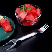 "2-in-1 Wassermelonen-Gabel und -Schneider aus Edelstahl: Leicht, tragbar und vielseitig einsetzbar für perfekt geschnittene Fruchtstücke"