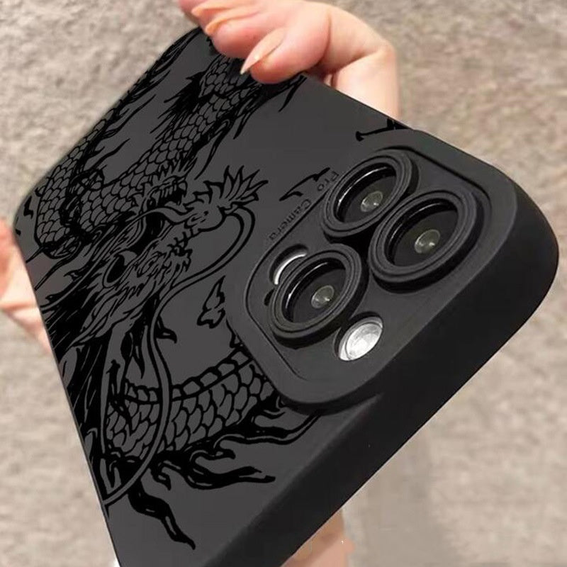 "Vielseitige und Kreative Schwarze Drachen-Muster Handyhülle für iPhone Modelle - Stilvolles Backcover im Japanisch-Europäischen Design"