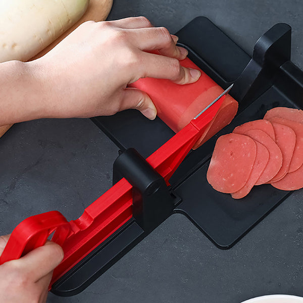 "Multifunktionale Gemüseschneidemaschine - Rostfreier Stahl, Modernes Design - Ideal für Karotten und Kartoffeln, Küchenzubehör"