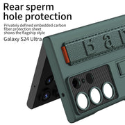 "Sturzsichere Handyhülle mit Armbandhalterung - Elegante Schutzschale für Samsung, PC-Material, Ins-Stil in Kalt-Schwarz, Silber, Waldgrün, Karbonfaser-Muster"