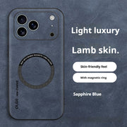 "Ultra-dünne Luxus Leder Handyhülle mit Magnetladung für iPhone - Sturzschutz und Attraktives Design"