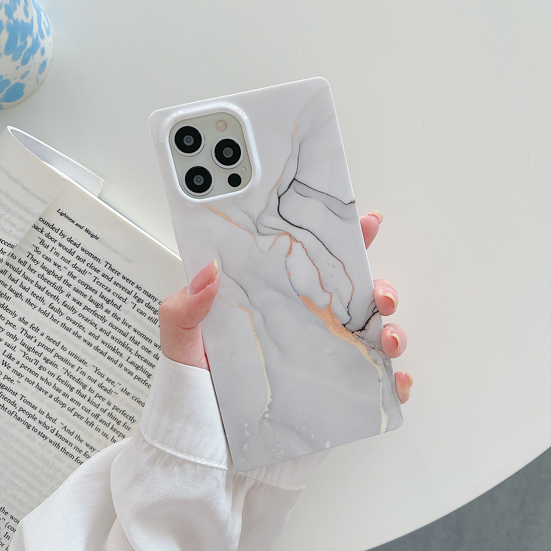 "Stilvolle Marmormuster Silikon Handyhülle - Rutschfeste Kante, Mode & Schutz für iPhone Modelle"
