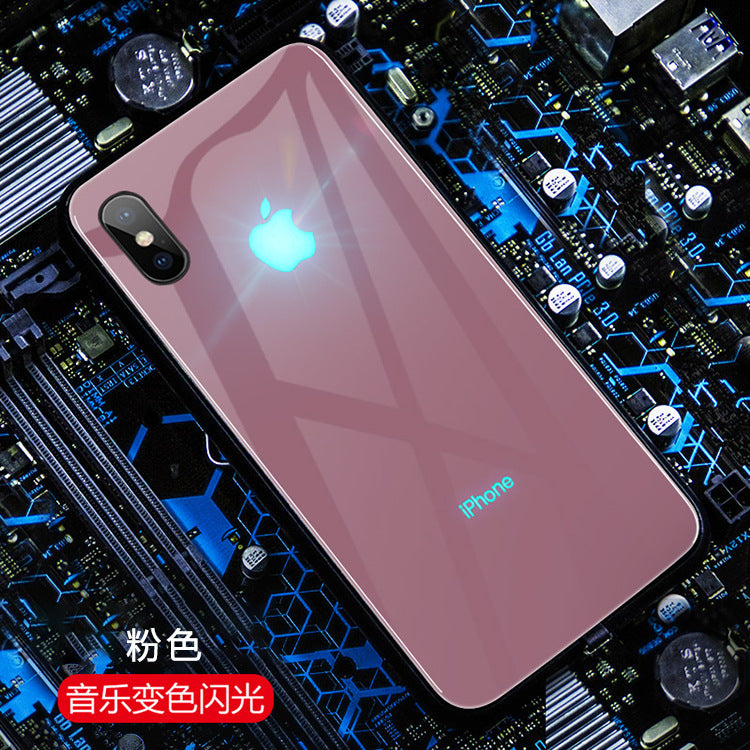 "Leuchtende Handyhülle für iPhone 11 Pro, XS Max, XR & 13: Sprachgesteuertes Farblicht, Gehärtetes Glas, Verschiedene Farben & Muster"