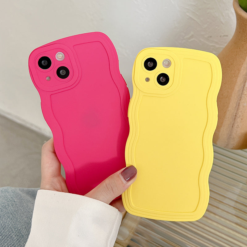 "Innovative Silikon Handytasche mit Liquid Wavy Armband für iPhone - Stilvolle All-Inclusive Schutzhülle"