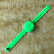 "Unisex Silikon Desinfektionsmittel Armband in Verschiedenen Farben - Einfach & Rund"
