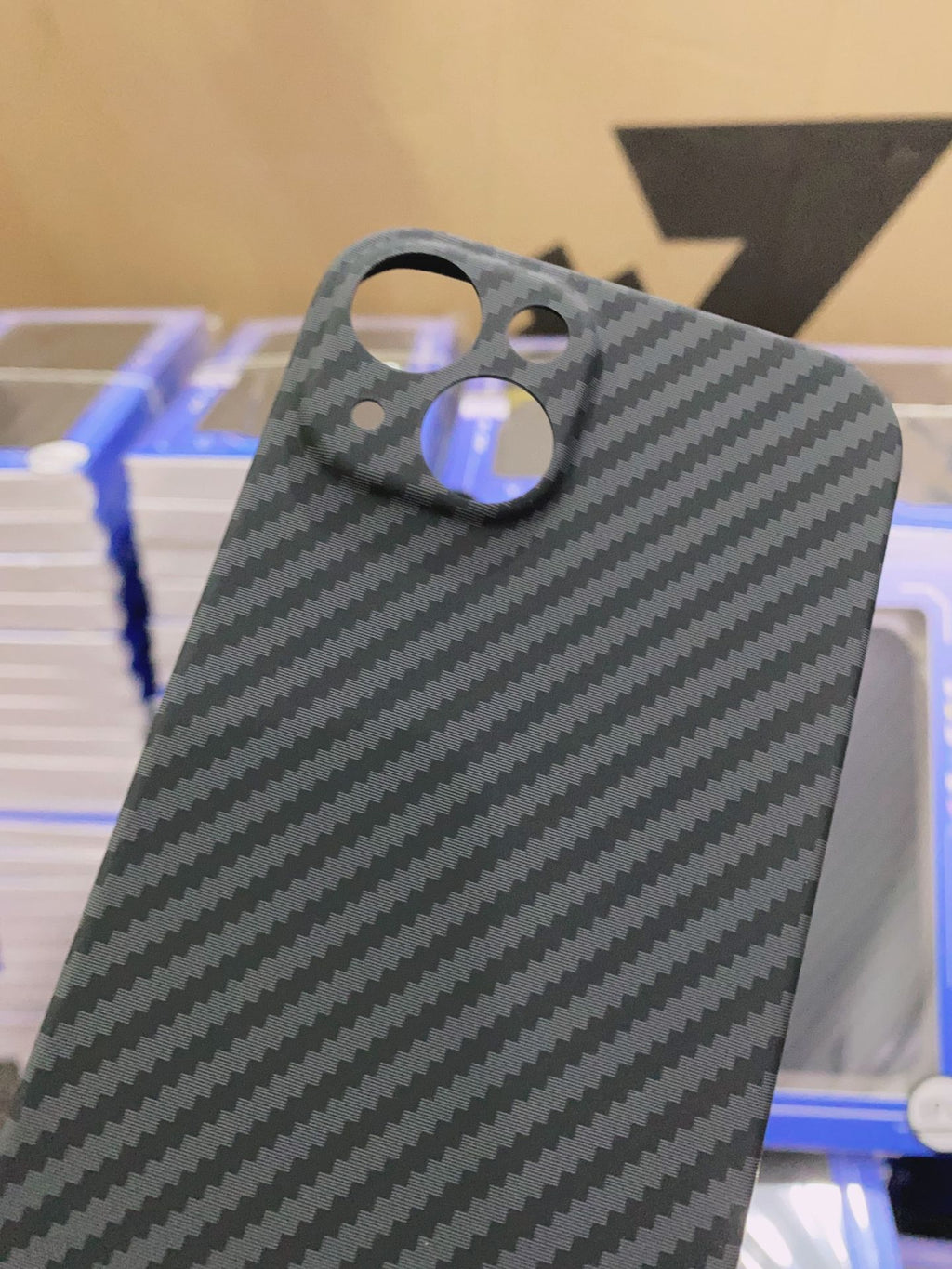 "Ultra-dünne Kevlar Handyhülle, PC-Kohlefaser, 3D-Trenddesign, Stoß- und Verschleißfest für iPhone 13/14 Serie"