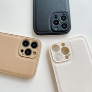 "Premium Leder Silikon Handyhülle, Stoßfest und Kompatibel mit iPhone Modellen"