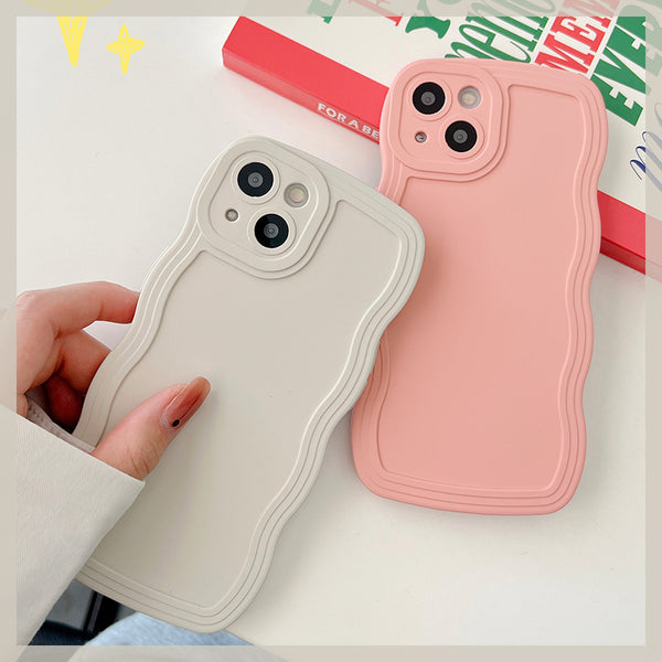 "Innovative Silikon Handytasche mit Liquid Wavy Armband für iPhone - Stilvolle All-Inclusive Schutzhülle"