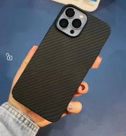 "Ultra-dünne Kevlar Handyhülle, PC-Kohlefaser, 3D-Trenddesign, Stoß- und Verschleißfest für iPhone 13/14 Serie"