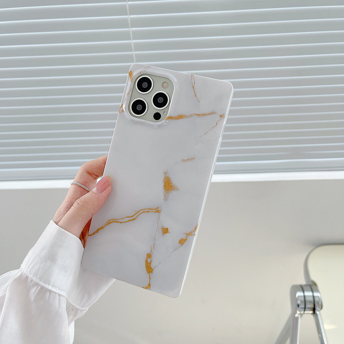 "Stilvolle Marmormuster Silikon Handyhülle - Rutschfeste Kante, Mode & Schutz für iPhone Modelle"
