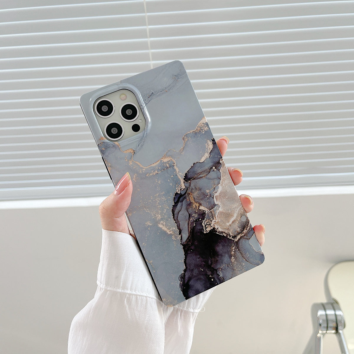 "Stilvolle Marmormuster Silikon Handyhülle - Rutschfeste Kante, Mode & Schutz für iPhone Modelle"