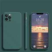 "Exklusive Liquid Silikon Handyhülle mit feinen Löchern und geraden Kanten für iPhone - Einfacher Stil, Solide Farbe"