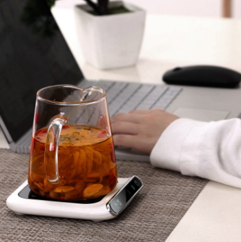 "USB-betriebener Mini-Becherwärmer, 5V Kaffeeheizung & Teezubereiter, Dreistufige Konstanttemperatur, Trinkwassererinnerungsfunktion"